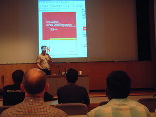 Robert Love explaining about optimal GNOME
  programming